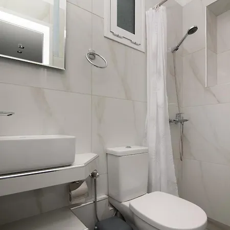Royal View - Private Pool & Hot Tub Villa Romirion