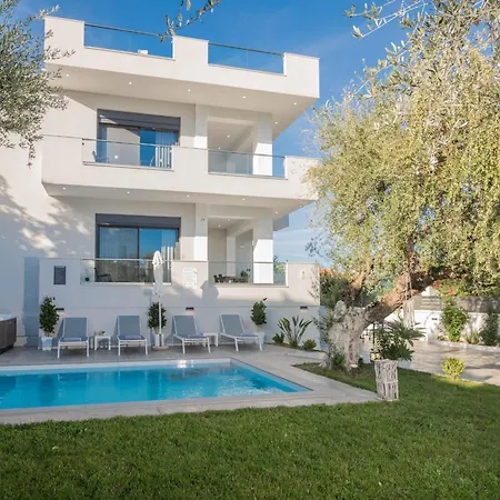 Villa Royal View - Private Pool & Hot Tub